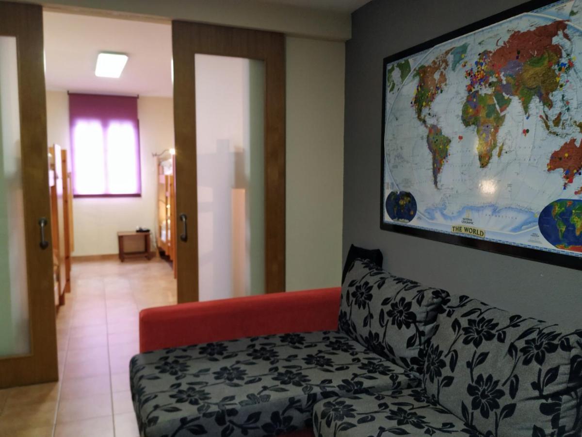 Alojamientos Aca Y Alla Urdaniz Extérieur photo